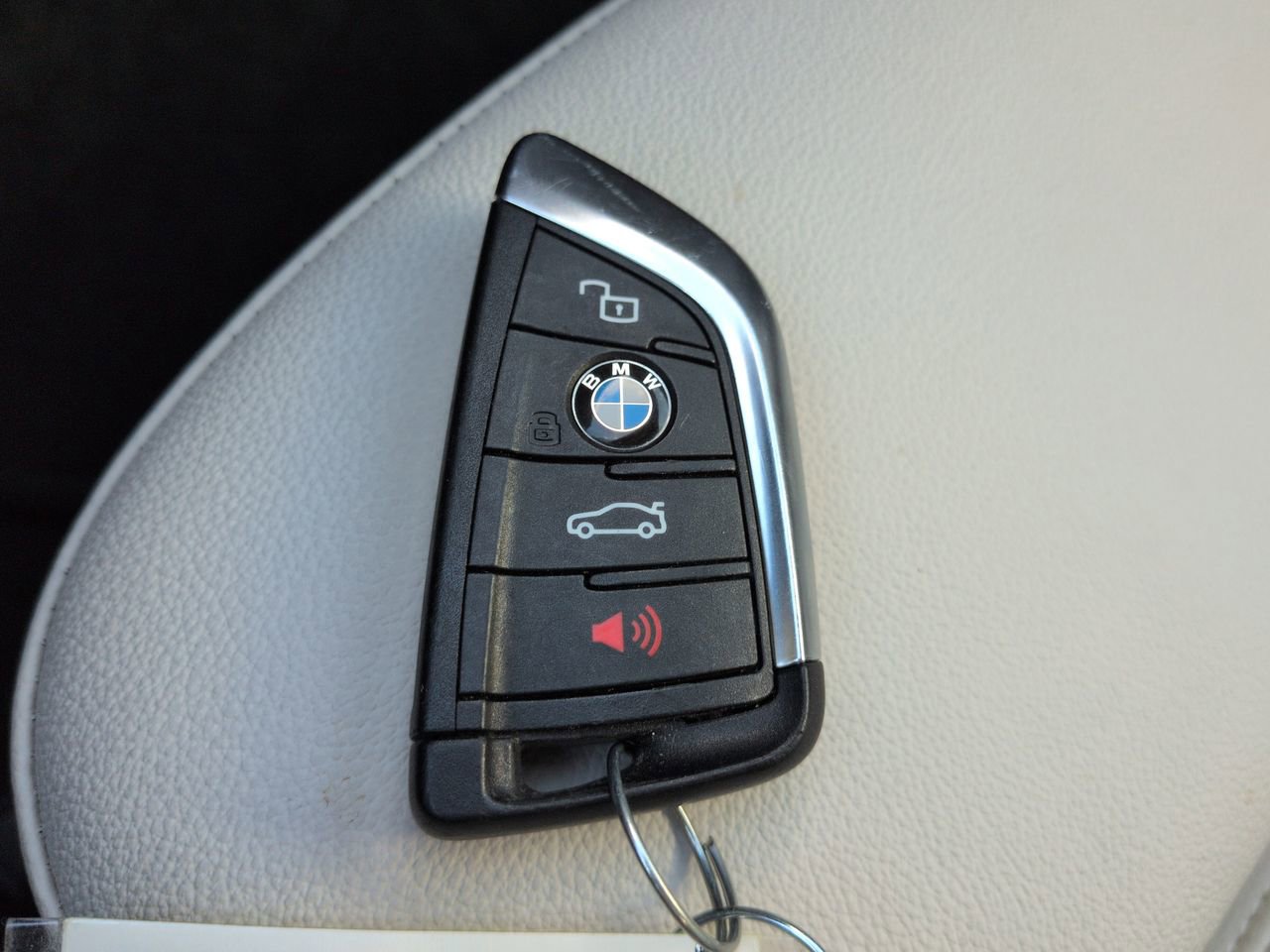 Used 2025 BMW Z4 M40i w/ Edition RWD image 29