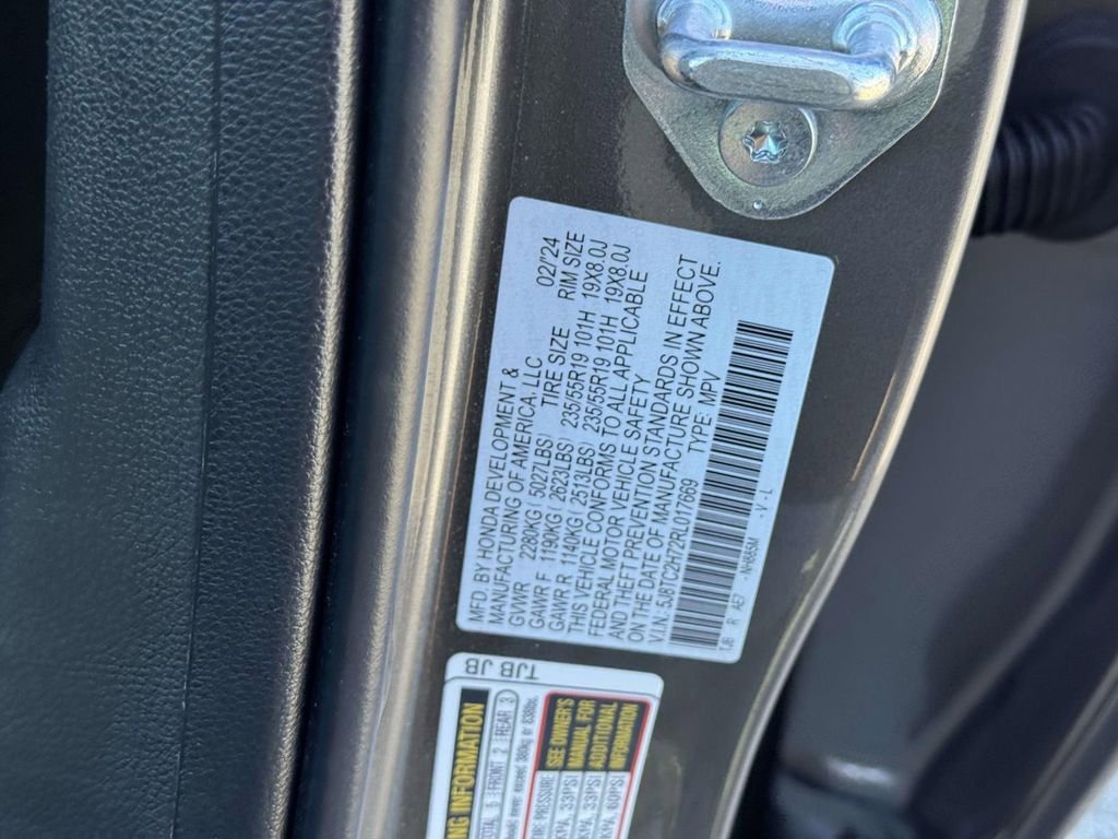 Certified 2024 Acura RDX SH-AWD w/ Advance Package image 17