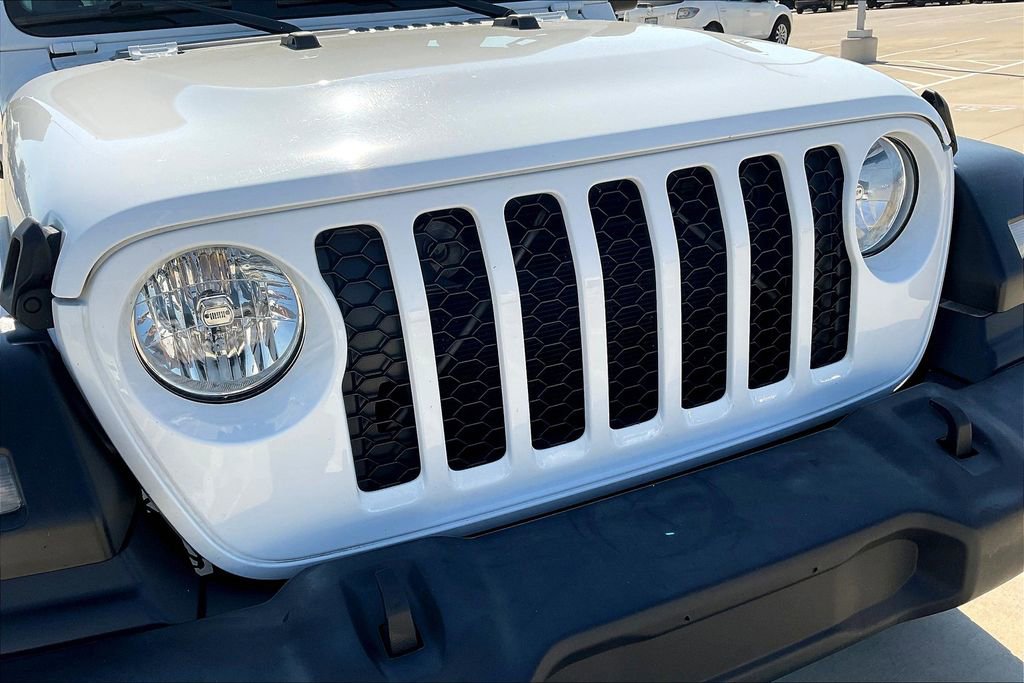 Used 2020 Jeep Gladiator Sport w/ Quick Order Package 24S image 37