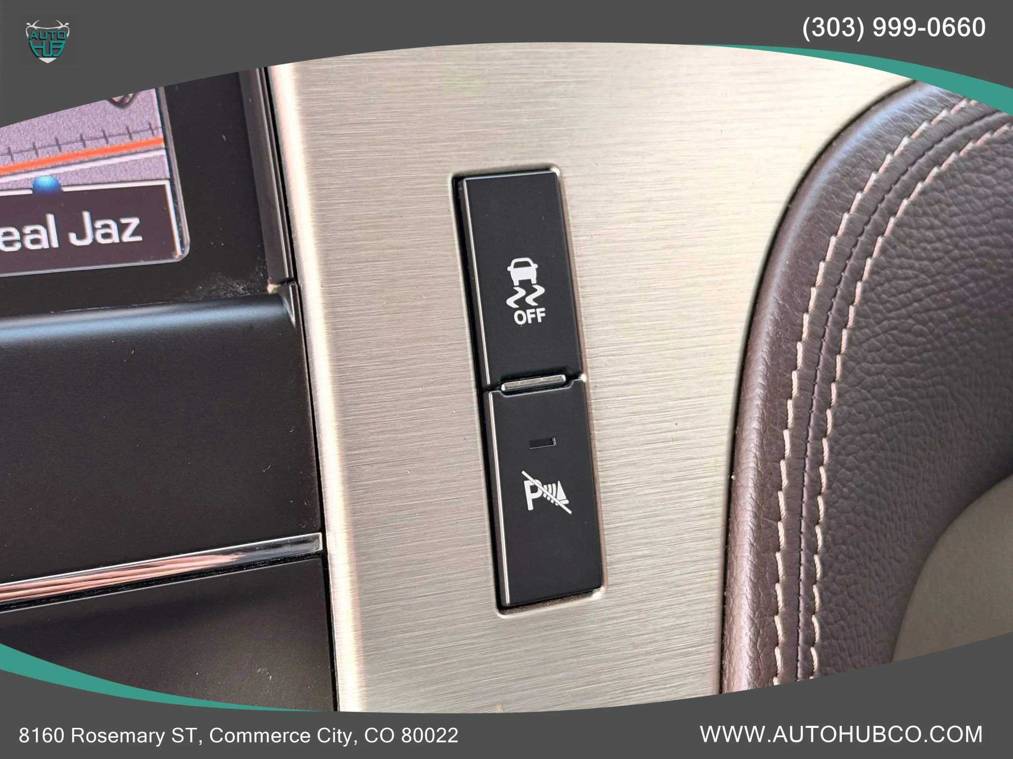 Used 2014 Cadillac Escalade Platinum image 27