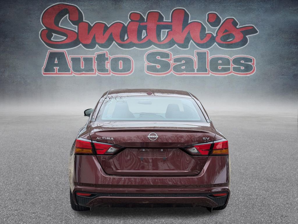 Used 2024 Nissan Altima 2.5 SV image 5