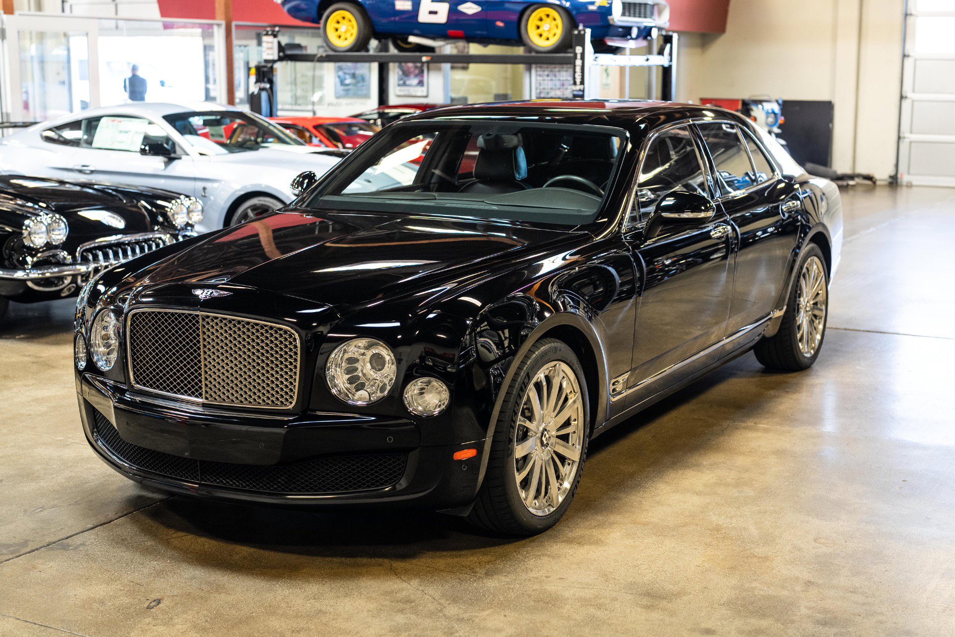 Used 2014 Bentley Mulsanne image 6