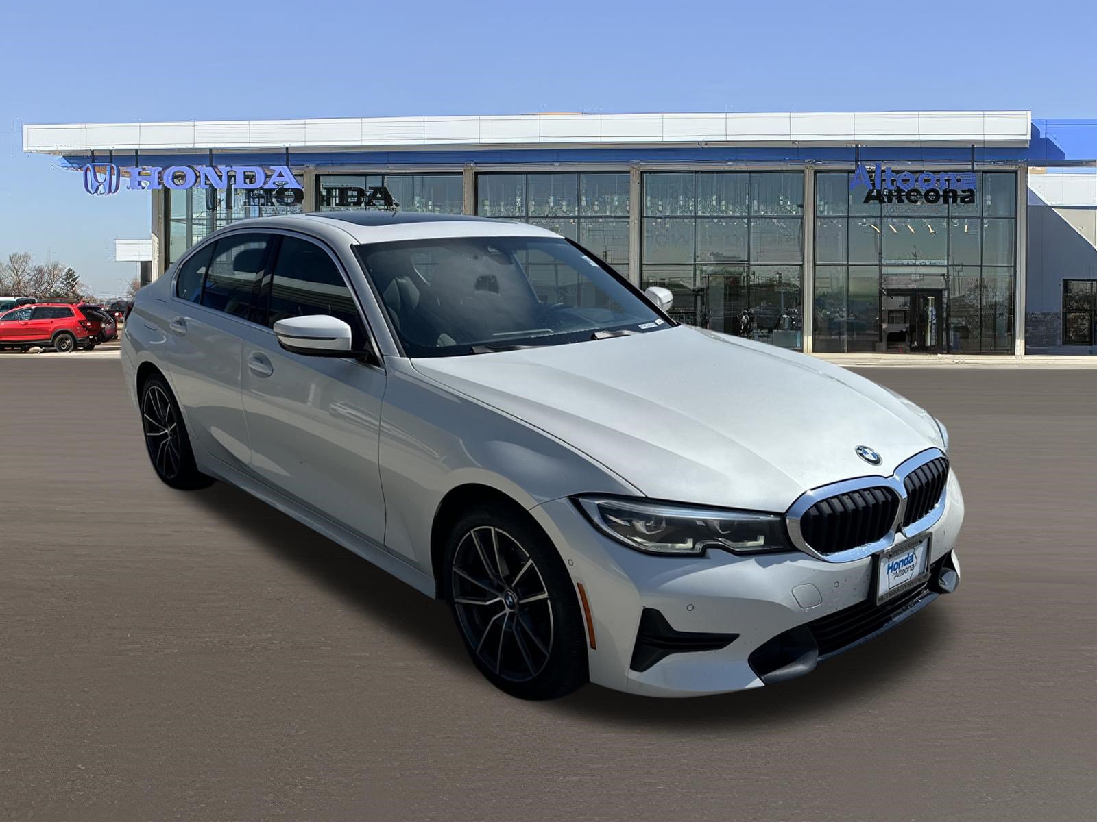 Used 2021 BMW 330i xDrive Sedan w/ Premium Package AWD/4WD image 6