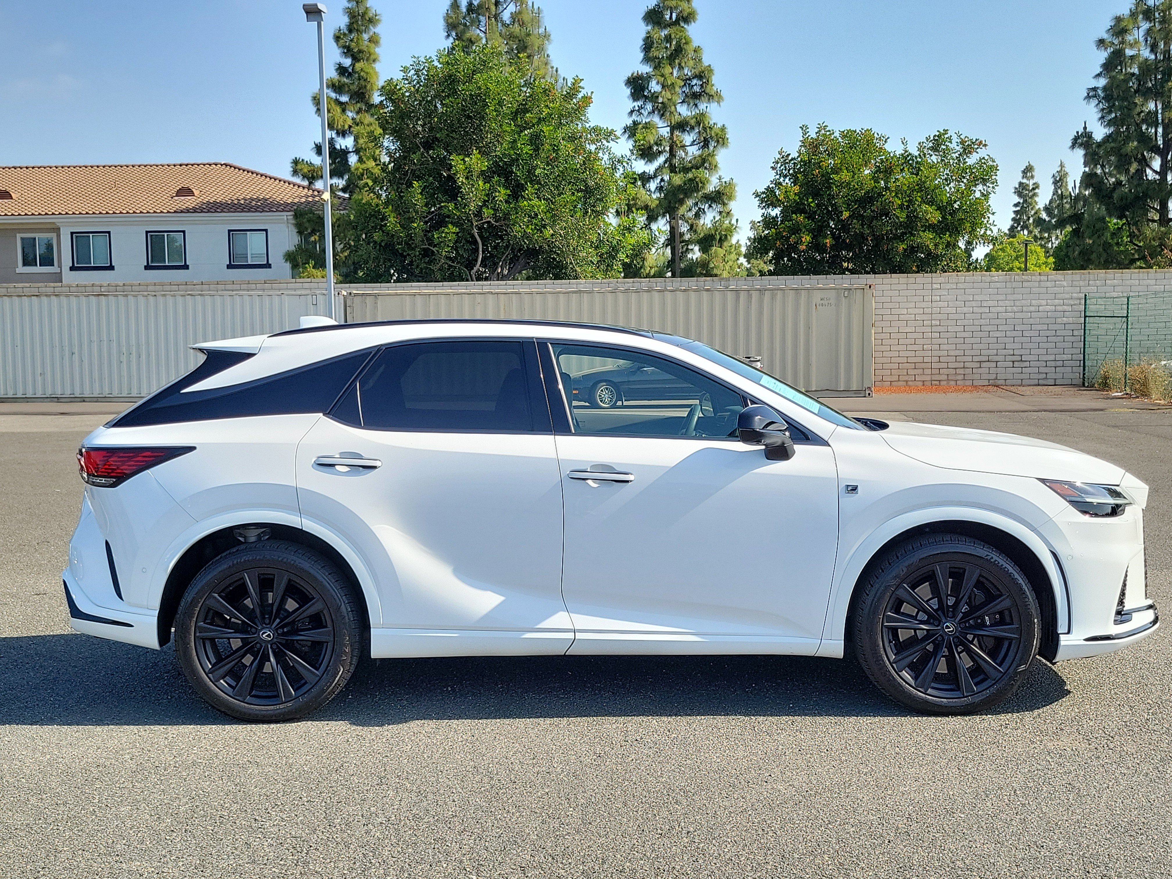 Used 2024 Lexus RX 500h F Sport w/ Convenience Package AWD/4WD image 5