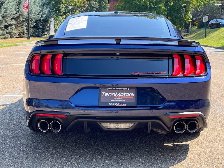 Used 2019 Ford Mustang GT Premium w/ Equipment Group 401A RWD image 20