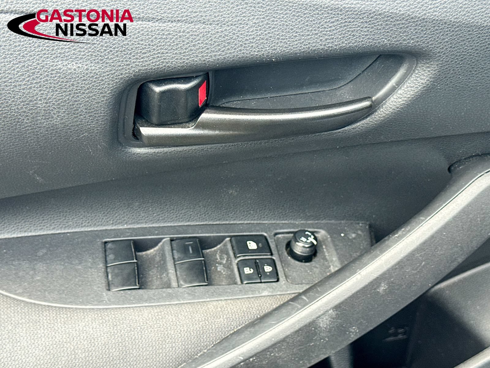 Used 2024 Toyota Corolla LE FWD image 22