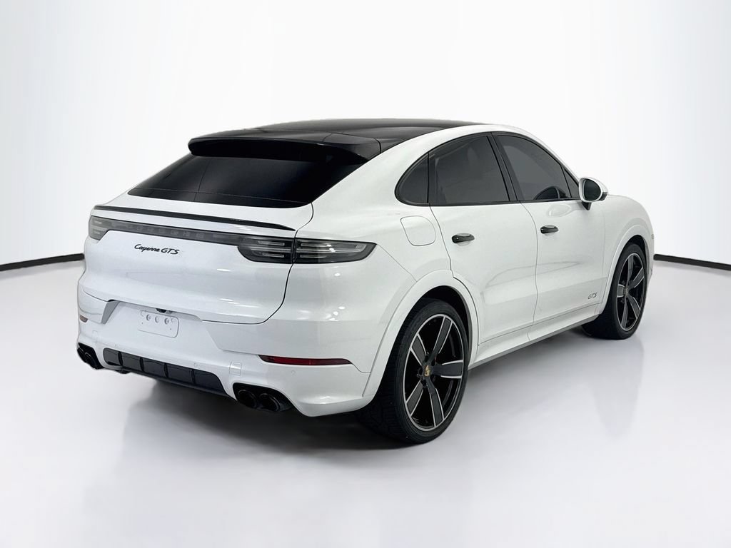 Used 2021 Porsche Cayenne GTS AWD/4WD image 5