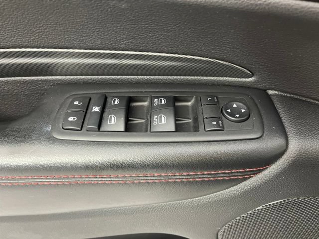 Used 2025 Dodge Durango GT RWD image 33