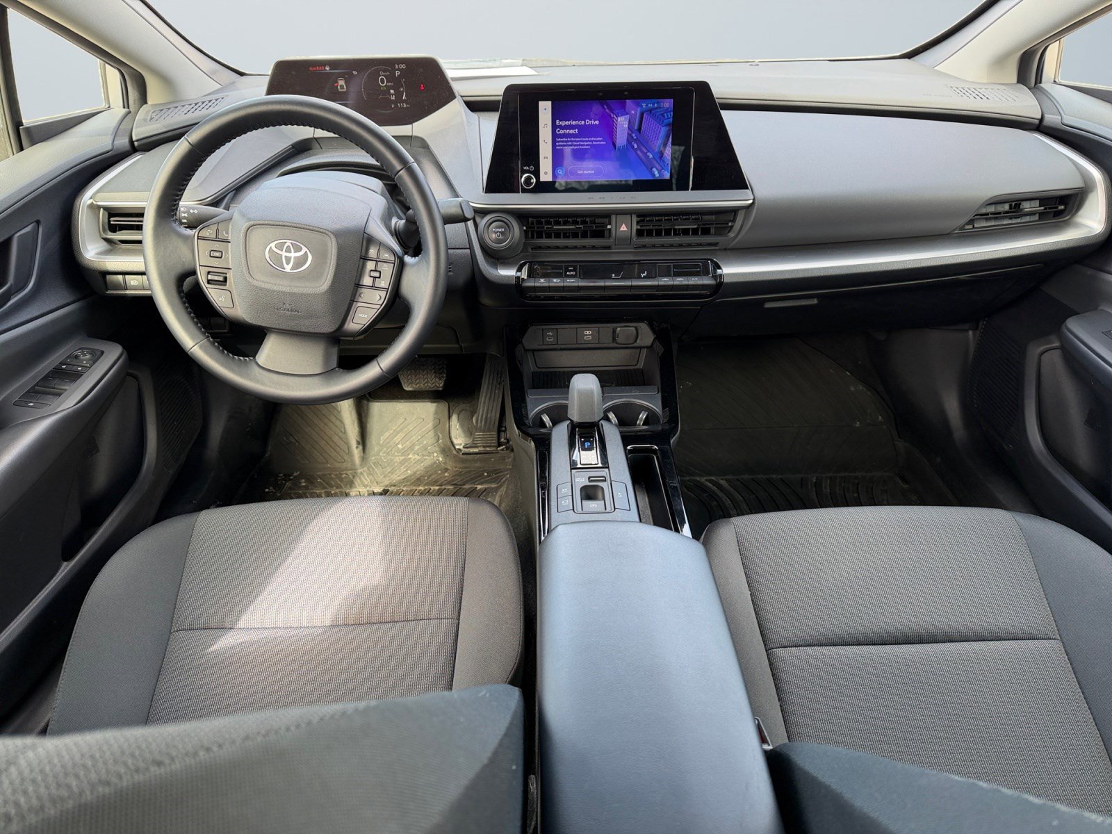 Used 2023 Toyota Prius LE image 12