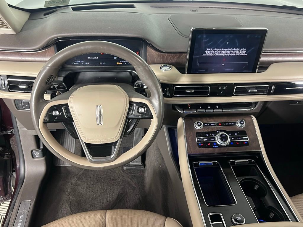 Used 2023 Lincoln Aviator Reserve w/ Equipment Group 201A AWD/4WD image 14