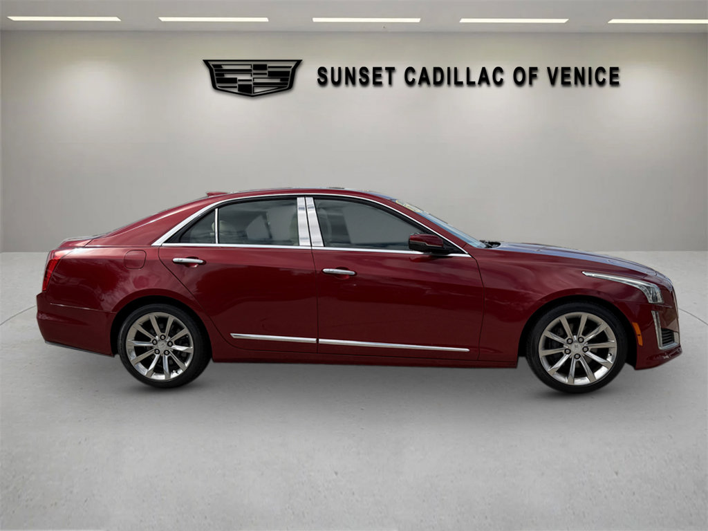 Used 2018 Cadillac CTS Luxury RWD image 2