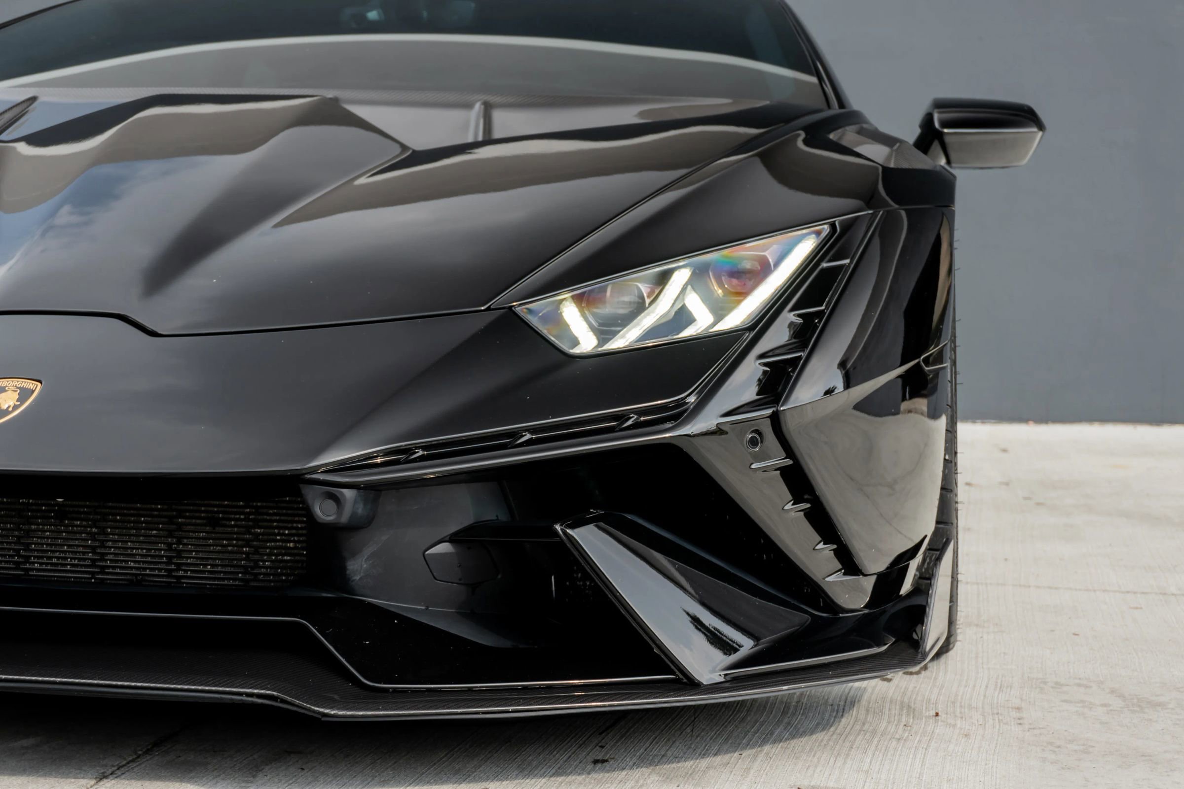 Used 2024 Lamborghini Huracan Tecnica image 29