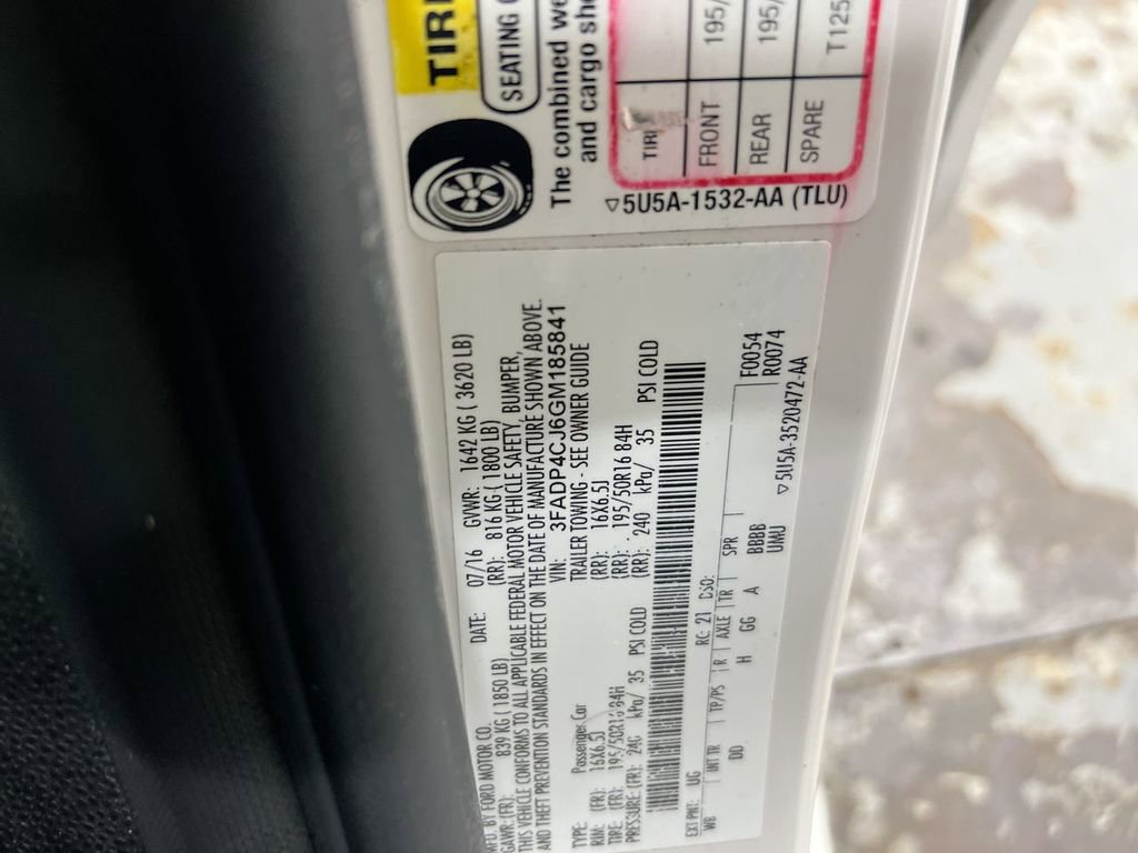 Used 2016 Ford Fiesta Titanium FWD image 27