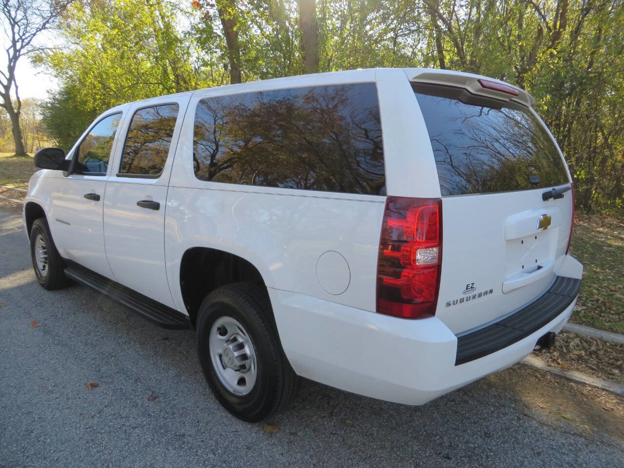 Used 2012 Chevrolet Suburban 2500 w/ Snow Plow Prep Package image 3