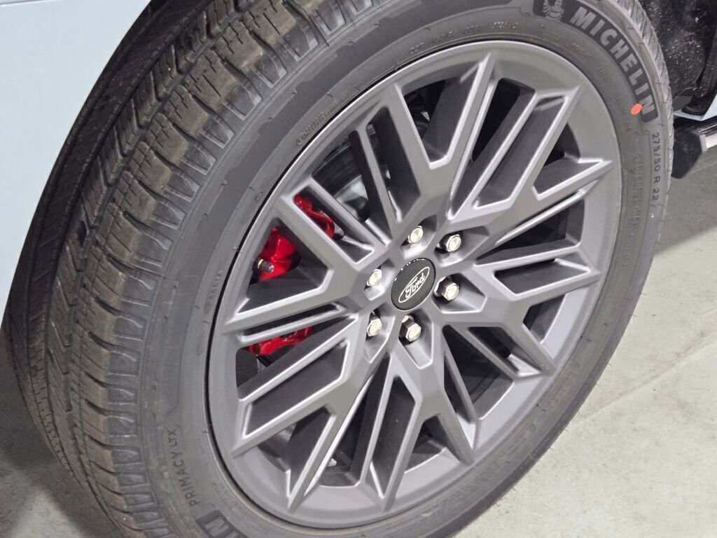 New 2025 Ford Expedition Platinum w/ Stealth Performance Package image 15