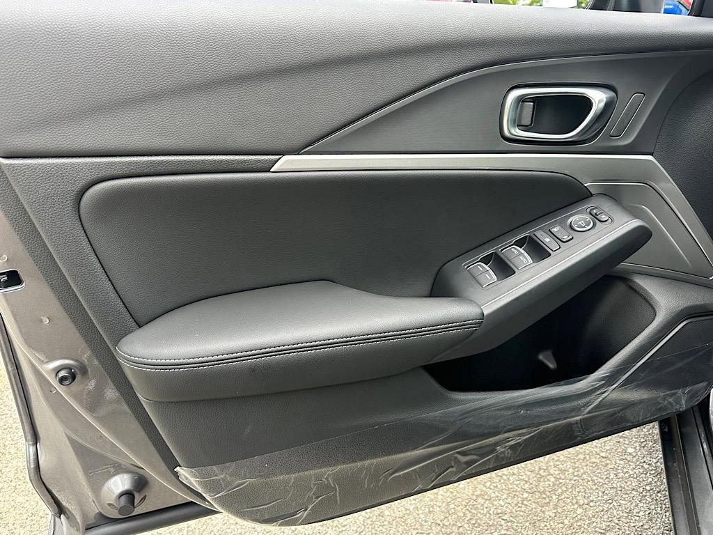 New 2025 Acura Integra A-Spec image 9