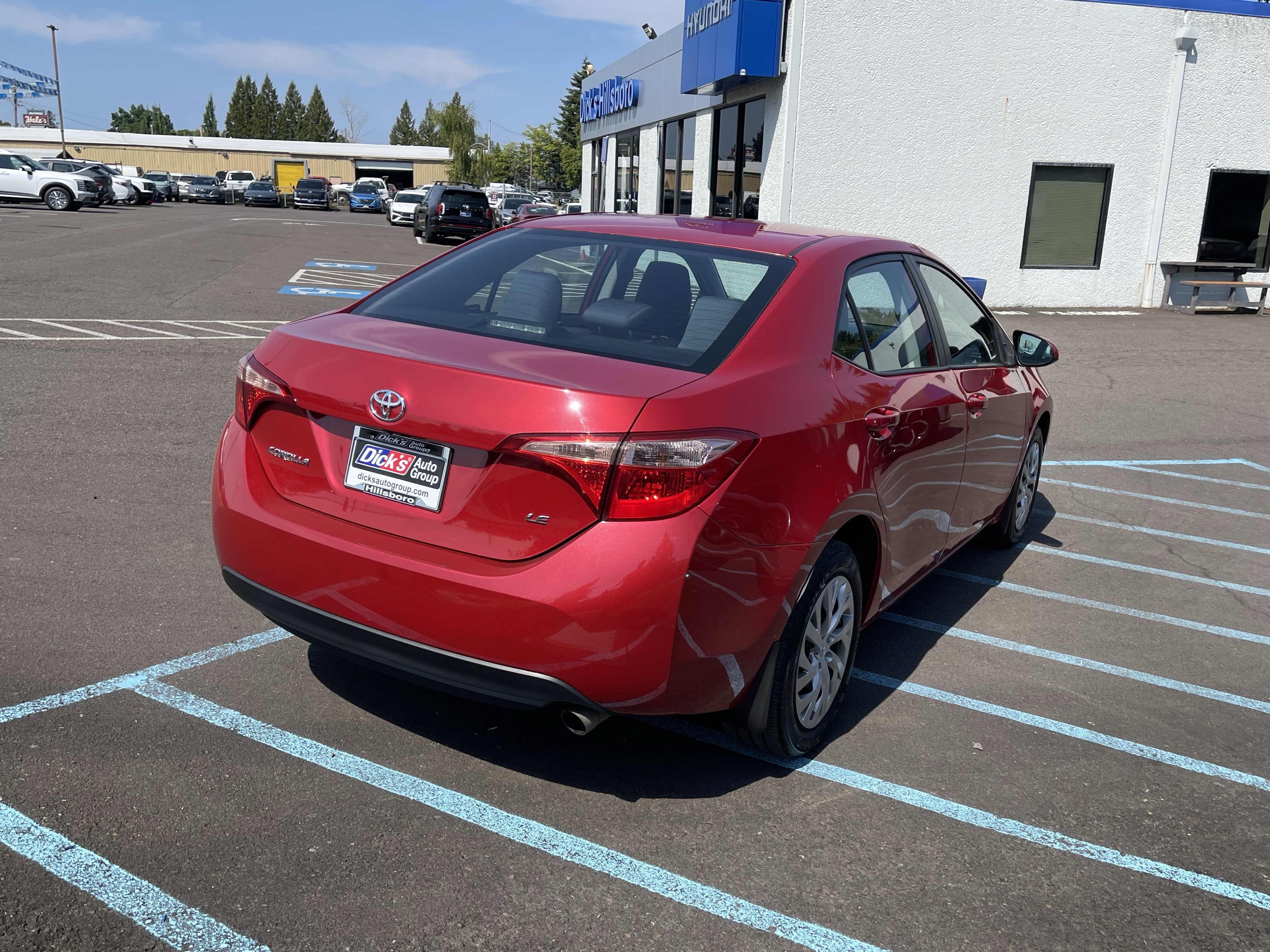 Used 2019 Toyota Corolla LE FWD image 5