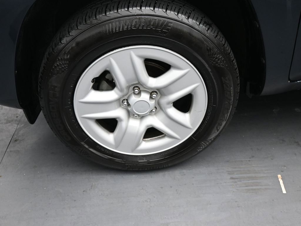 Used 2012 Toyota RAV4 4WD w/ Value Pkg image 14