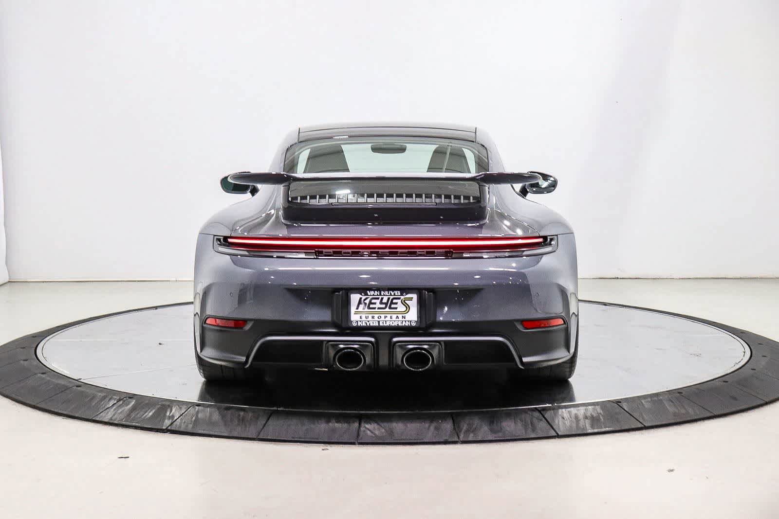 Used 2026 Porsche 911 Carrera GTS RWD image 3