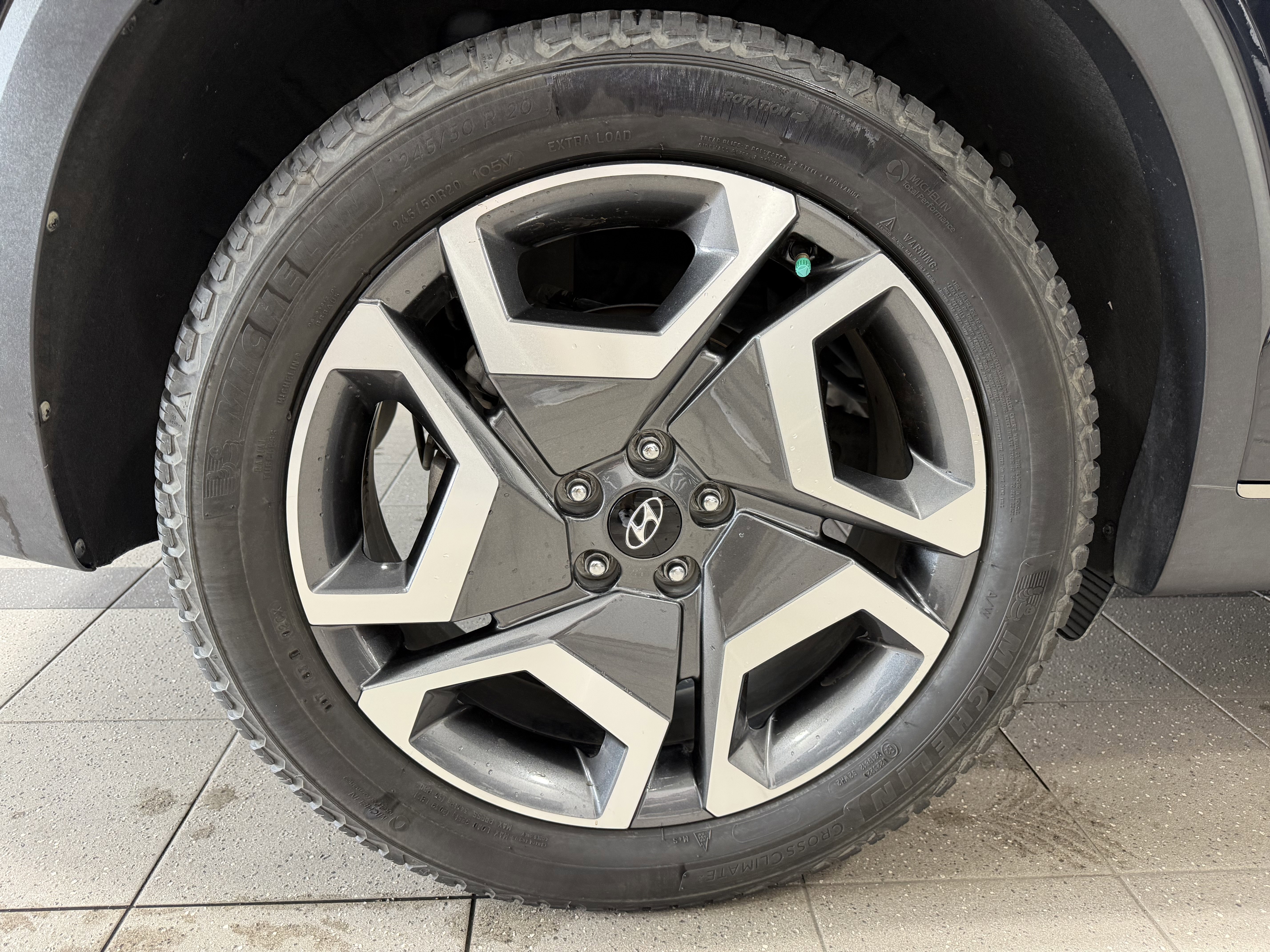 Used 2023 Hyundai Palisade Limited FWD image 8