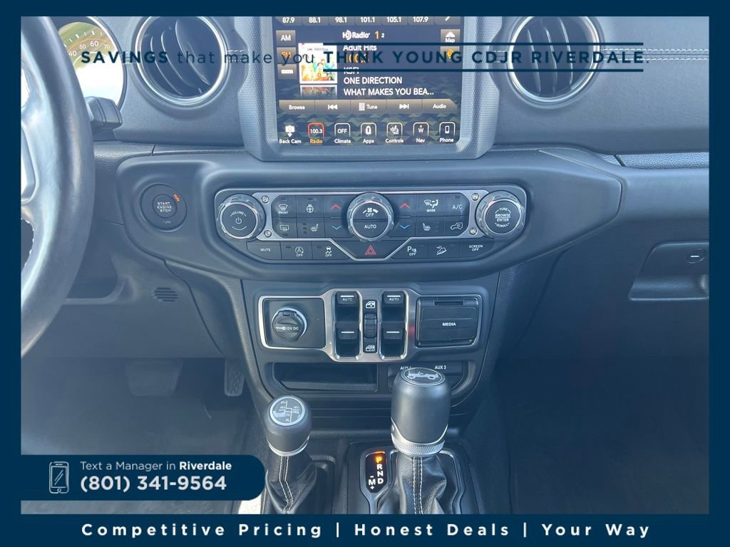 Used 2019 Jeep Wrangler Unlimited Sahara image 17