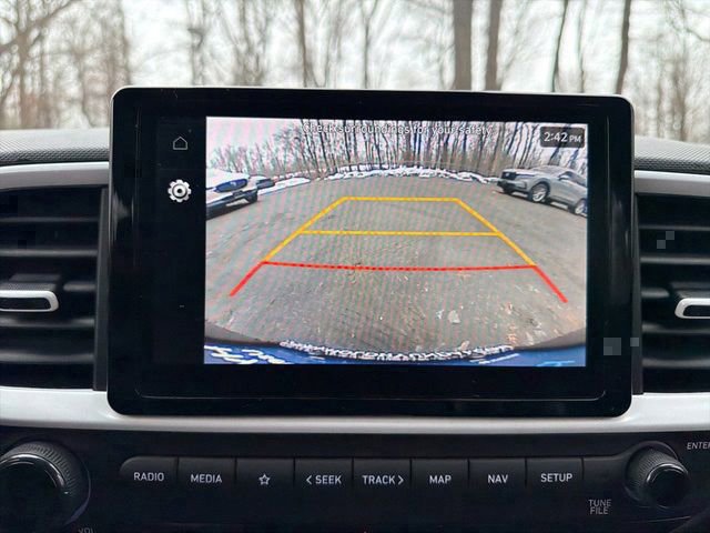 Certified 2023 Hyundai Venue Limited image 25