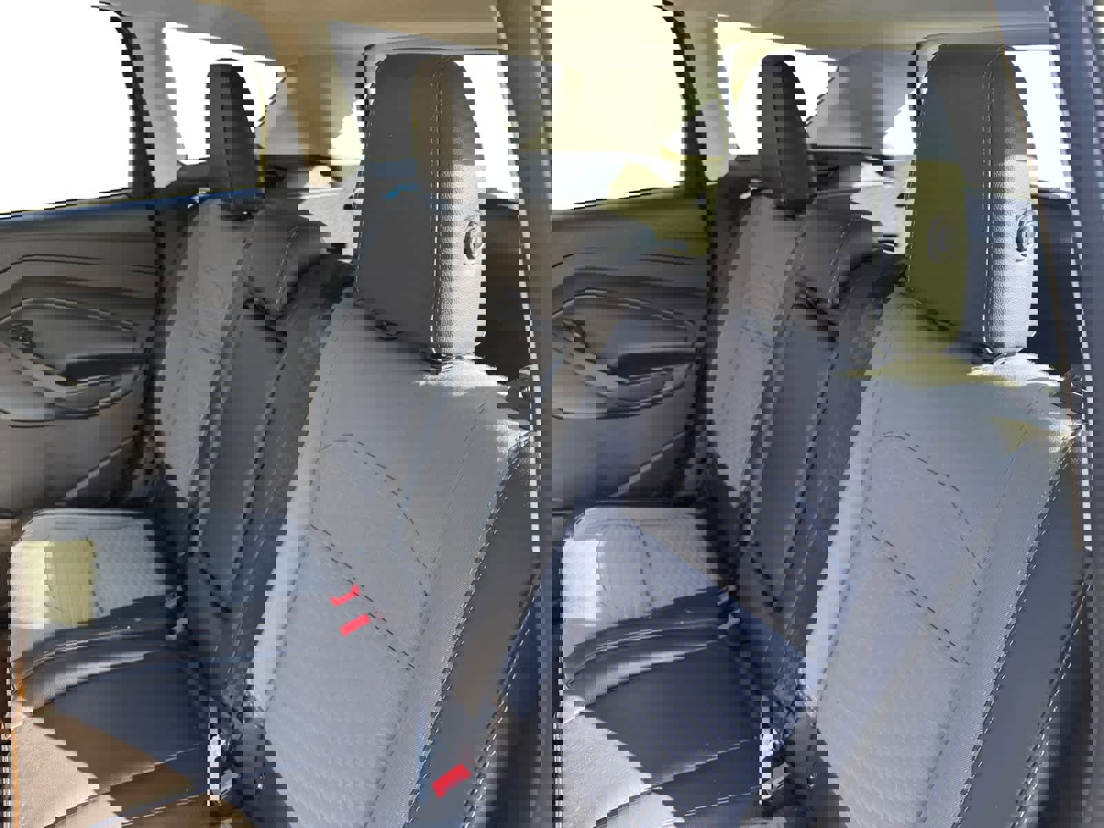 Used 2018 Ford Escape SE w/ SE Sport Appearance Package image 13