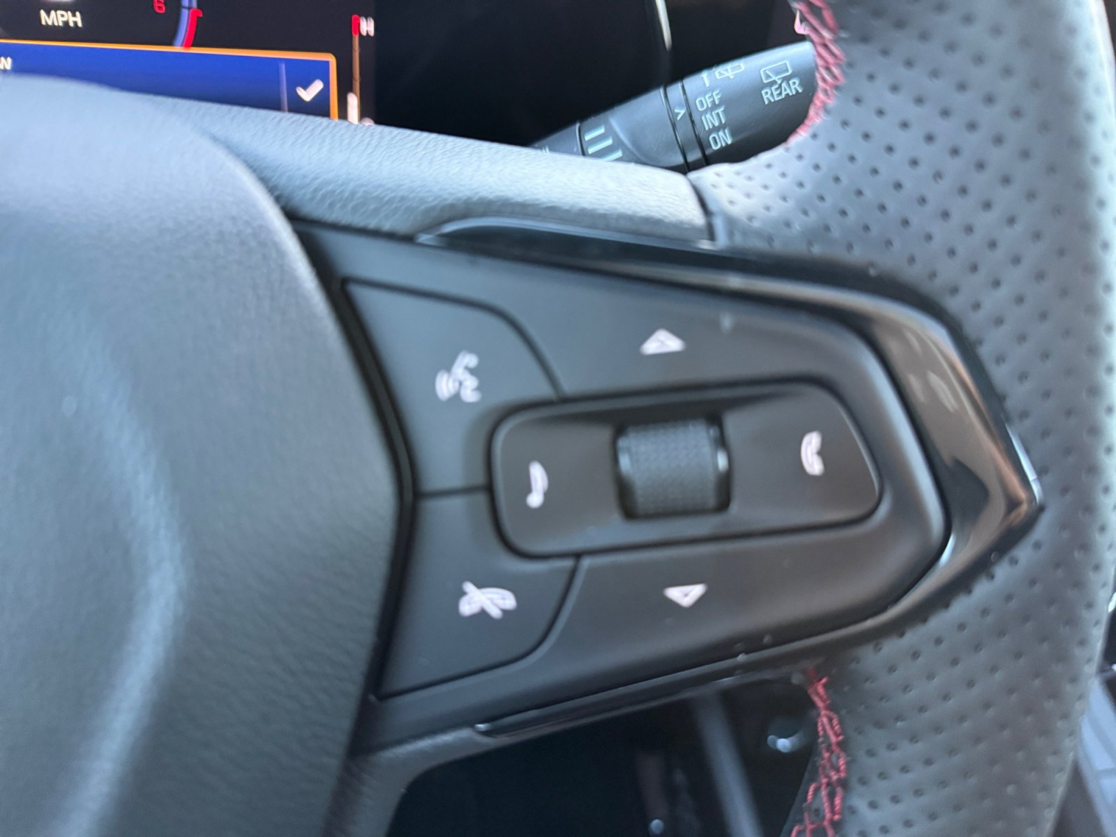 New 2026 Chevrolet TrailBlazer RS w/ Convenience Package image 19