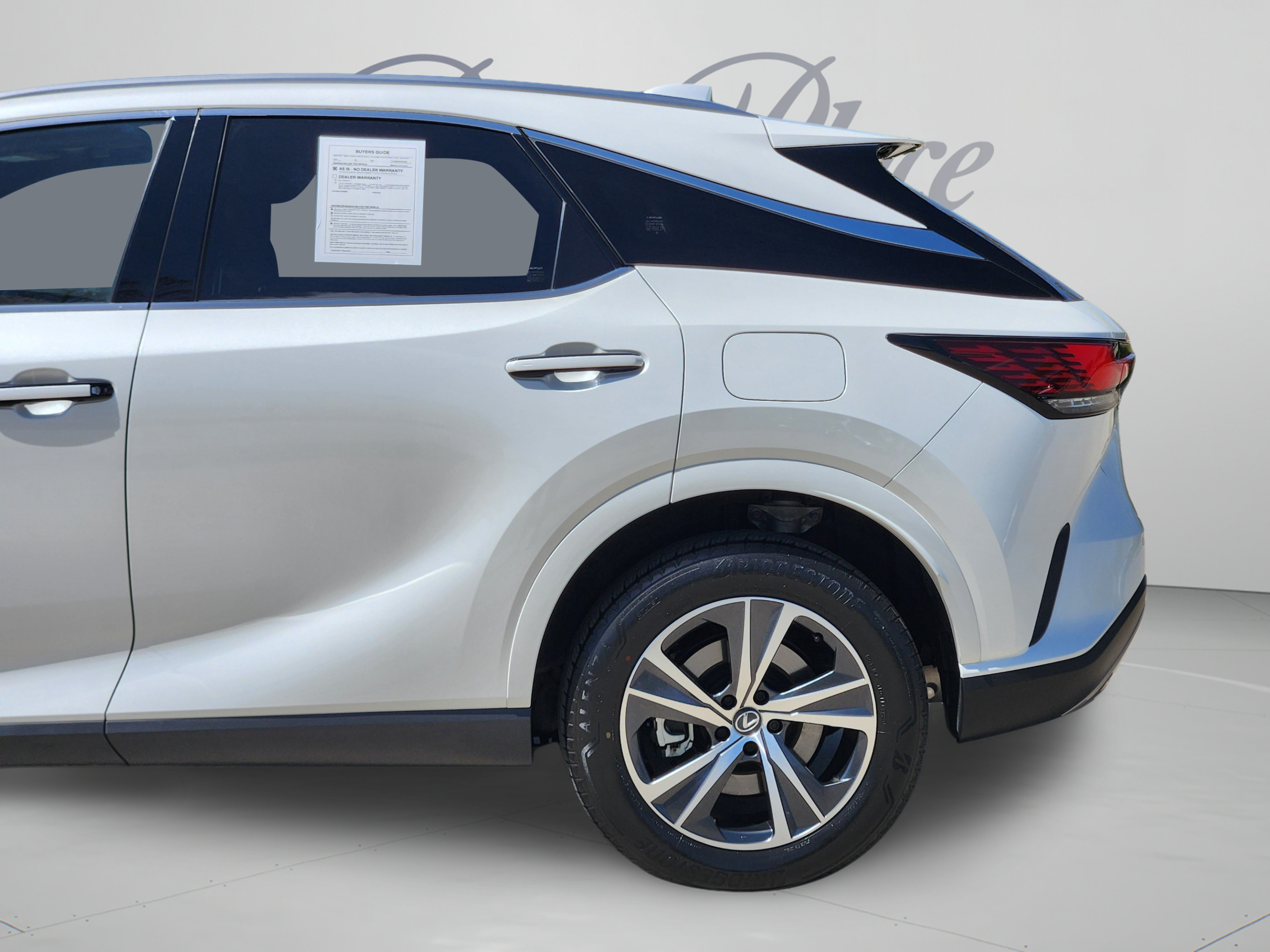 Used 2025 Lexus RX 350 Premium w/ Accessory Package (Z1) FWD image 30