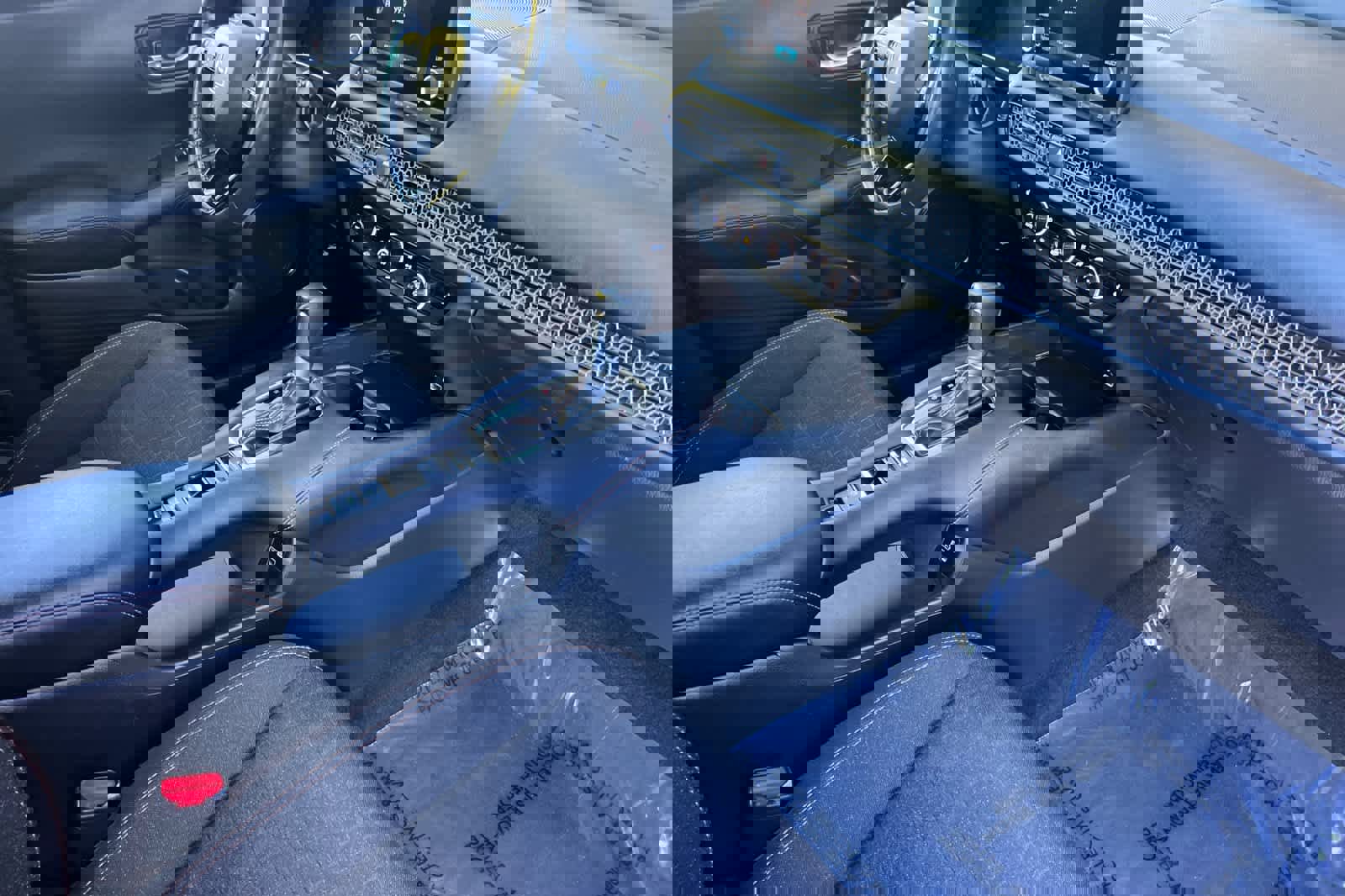 Used 2023 Honda HR-V Sport image 16