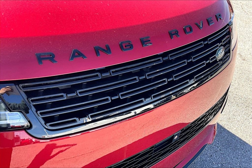 Used 2023 Land Rover Range Rover Sport SE Dynamic image 29