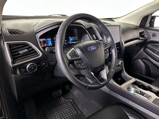 Used 2024 Ford Edge SEL AWD/4WD image 10
