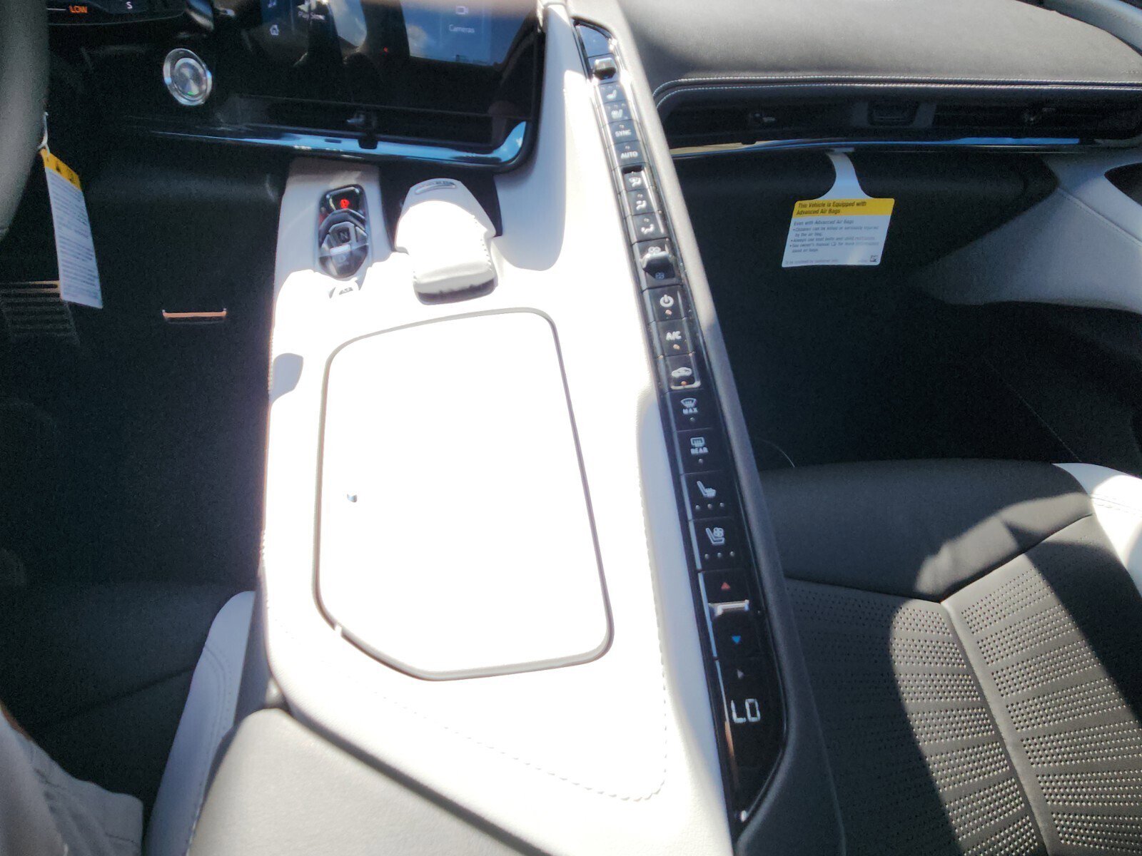 New 2025 Chevrolet Corvette Z06 w/ Stealth Interior Trim Package image 18