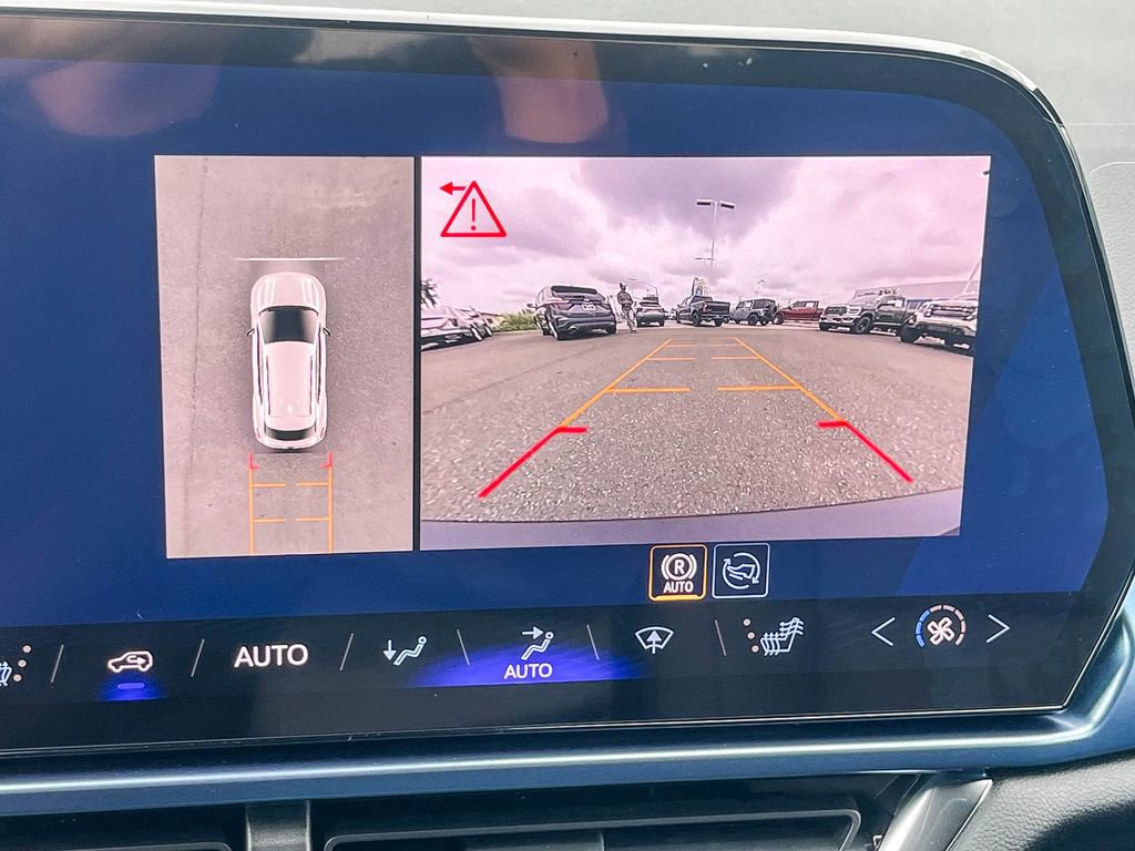 New 2026 Chevrolet Equinox EV LT image 22