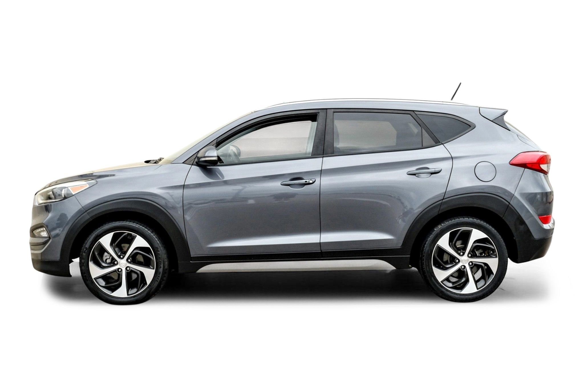 Used 2017 Hyundai Tucson Sport FWD image 10