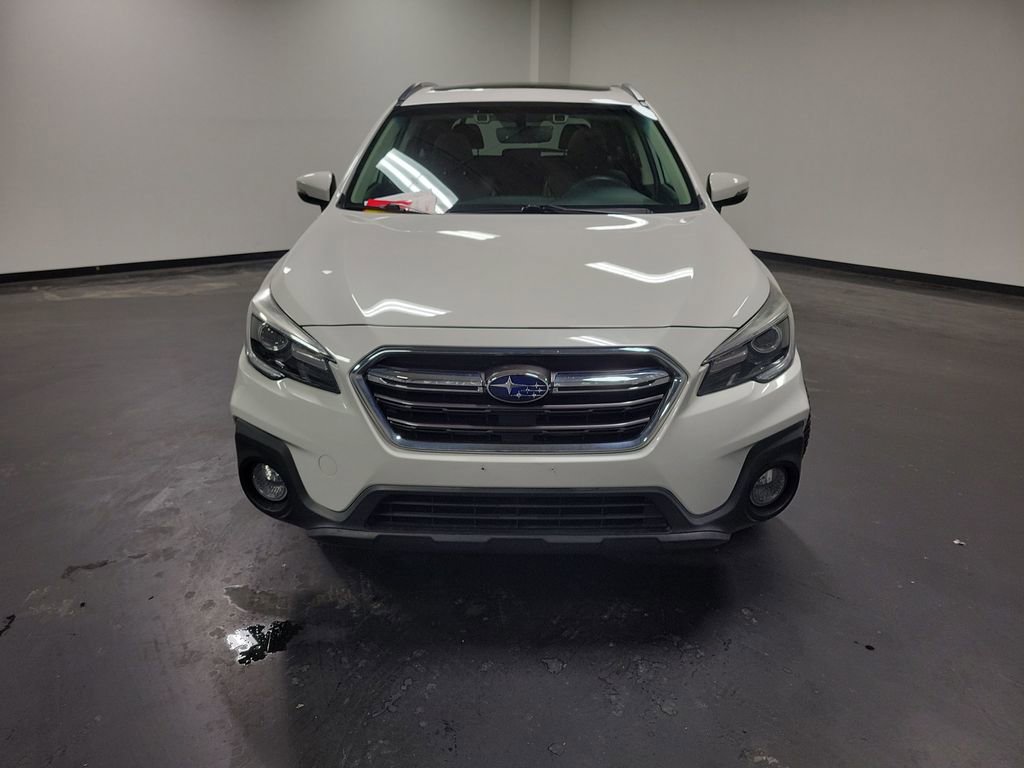 Used 2019 Subaru Outback 2.5i Touring image 2