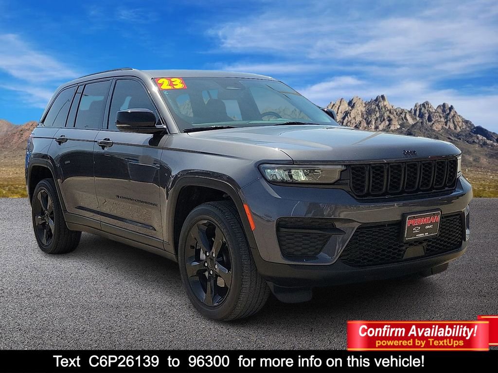 Used 2023 Jeep Grand Cherokee Altitude AWD/4WD image 1