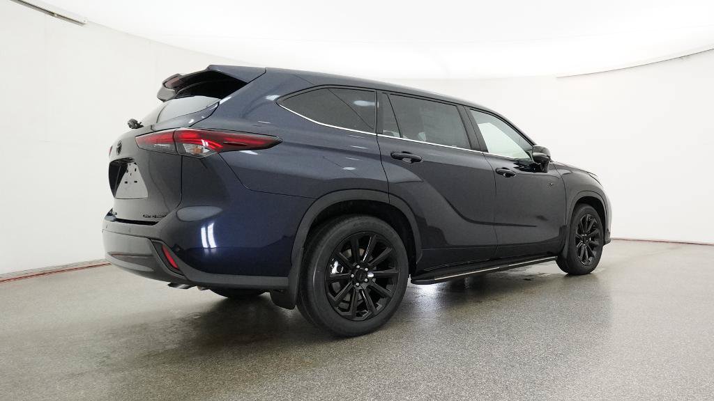 New 2026 Toyota Highlander Limited AWD/4WD image 28