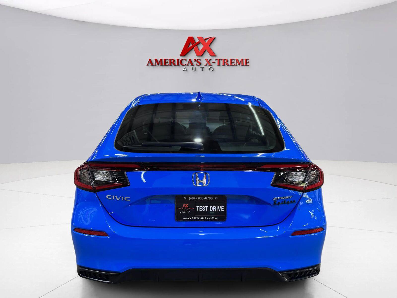 Used 2023 Honda Civic Sport image 6