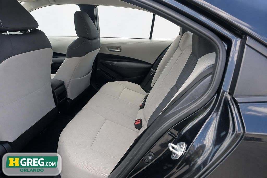 Used 2020 Toyota Corolla LE FWD image 14