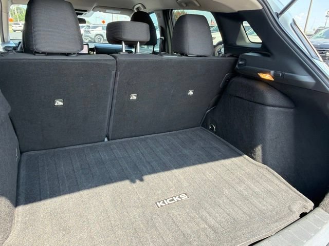 Used 2025 Nissan Kicks S AWD/4WD image 21
