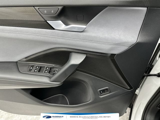 Certified 2026 Volkswagen Tiguan SE AWD/4WD image 13