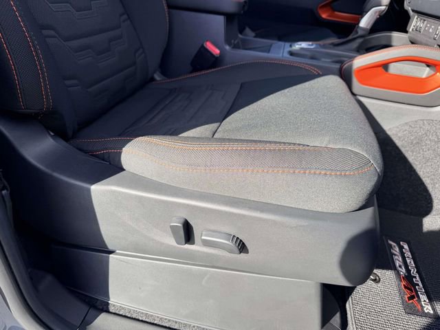 New 2026 Nissan Frontier PRO-4X w/ Pro-4x Convenience Package image 9