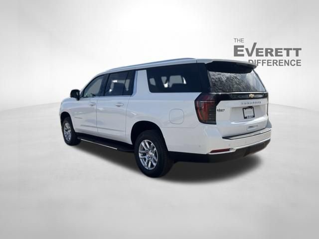 New 2026 Chevrolet Suburban LS image 5