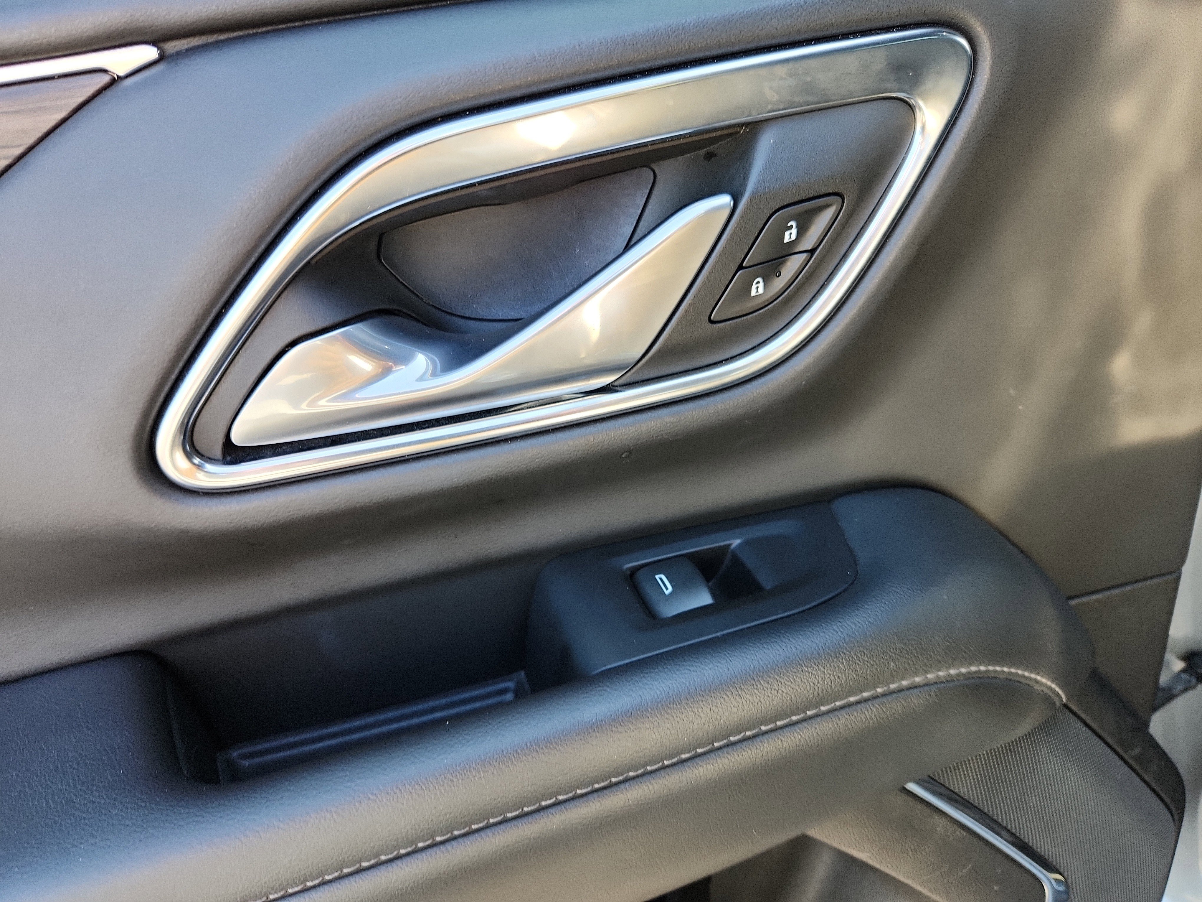 Used 2023 Chevrolet Tahoe LT image 43