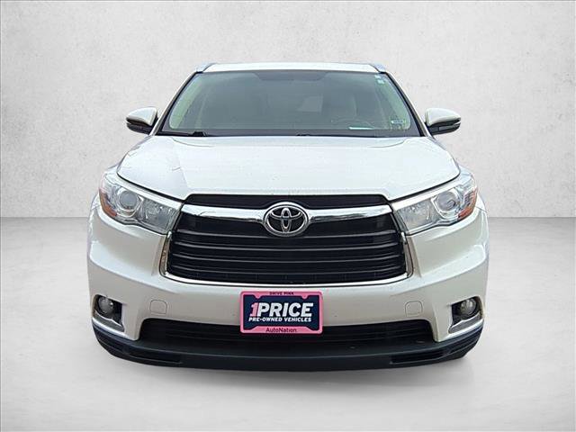 Used 2015 Toyota Highlander Limited image 2