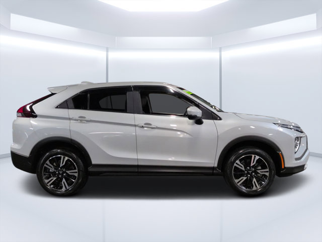 Used 2024 Mitsubishi Eclipse Cross SE AWD/4WD image 2