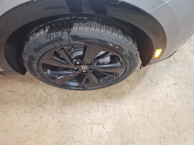 New 2026 Buick Envision Sport Touring image 9