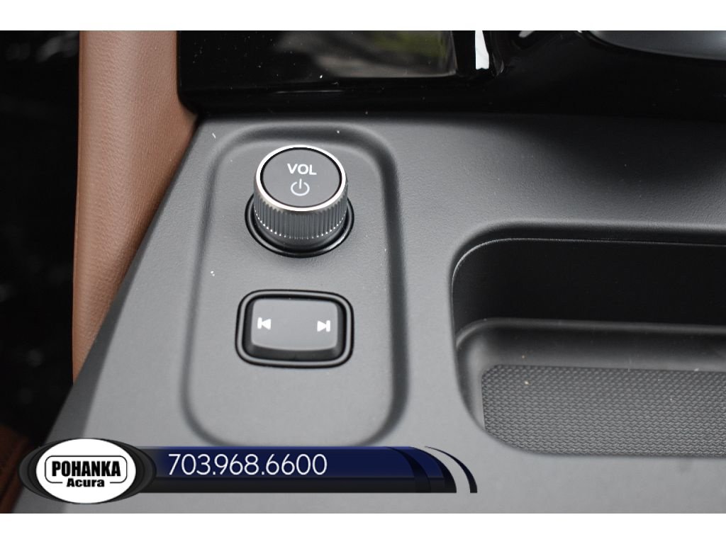New 2026 Acura MDX w/ Technology Package AWD/4WD image 17