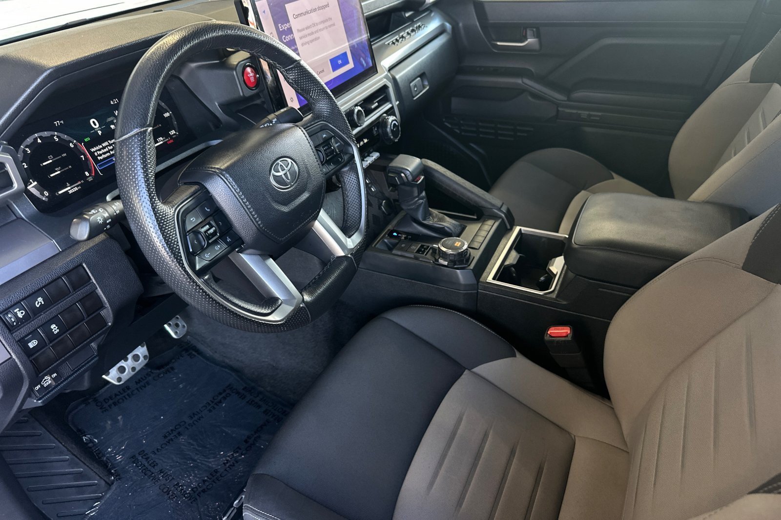 Certified 2024 Toyota Tacoma TRD Sport AWD/4WD image 9